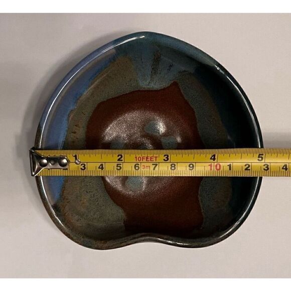 MudWorks USA Pottery Heart Shaped Dish Multi Color - Picture 5 of 6